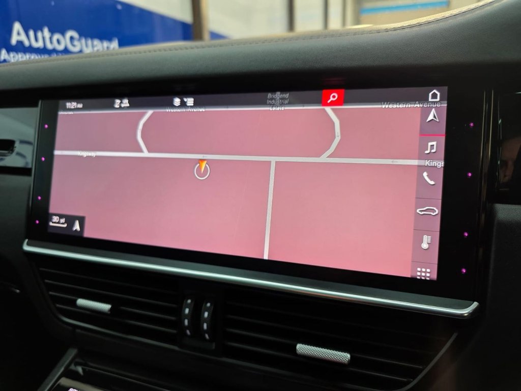 Used Porsche Cayenne 2018 for sale - 76654909: Photo 46