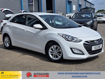 Used Hyundai i30 2015 for sale - 79530126: Photo