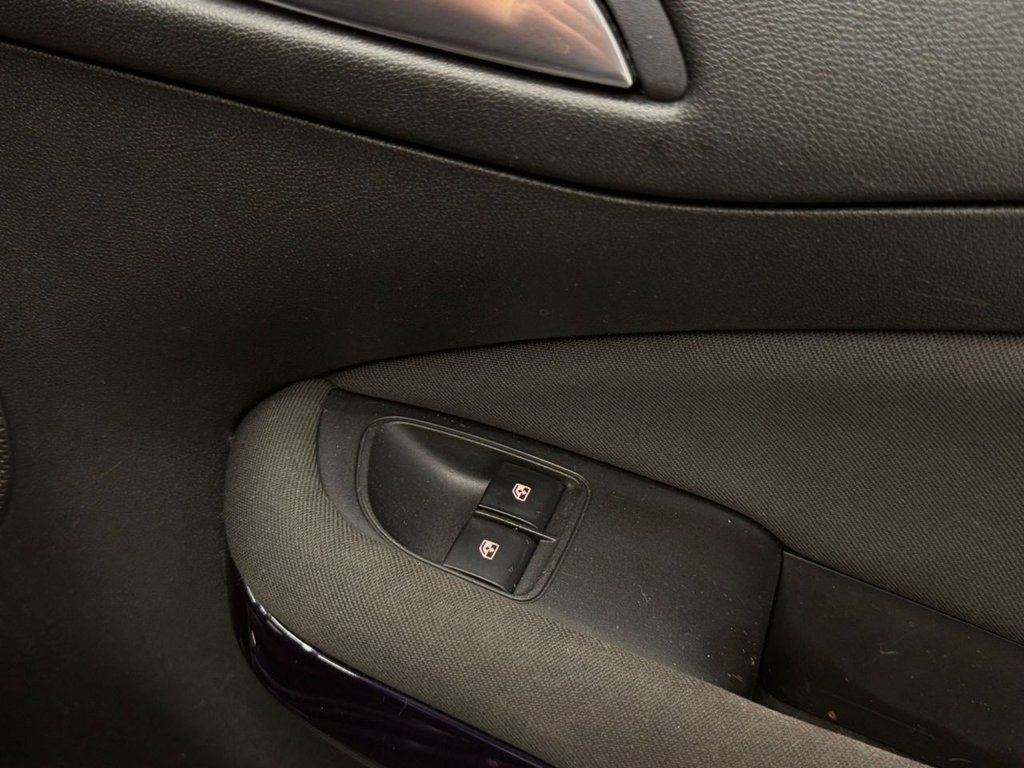 Used Vauxhall ADAM 2013 for sale - 77507183: Photo 27