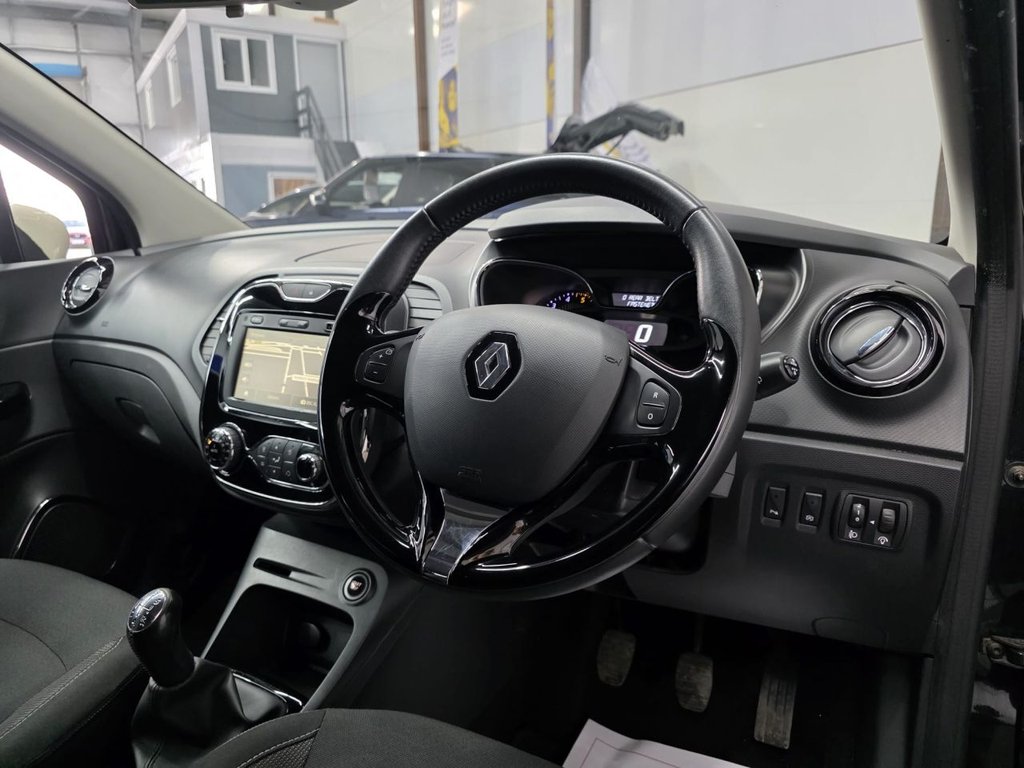 Used Renault Captur 2015 for sale - 77534029: Photo 15