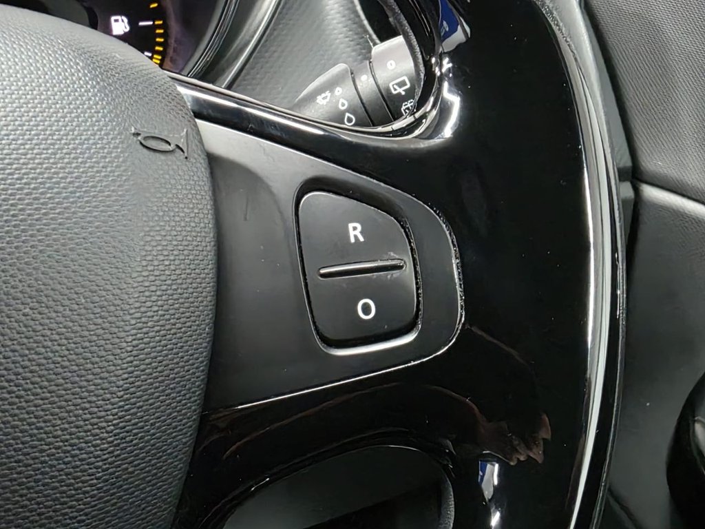 Used Renault Captur 2015 for sale - 77534029: Photo 38