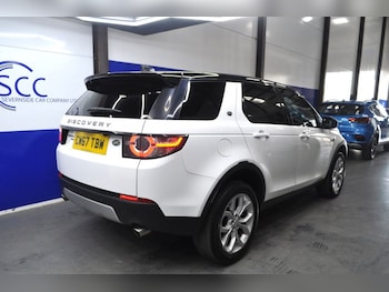 Used Land Rover Discovery Sport 2018 for sale - 77971517: Photo