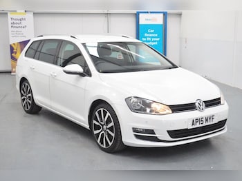 Used Volkswagen Golf 2015 for sale - 75528027: Photo