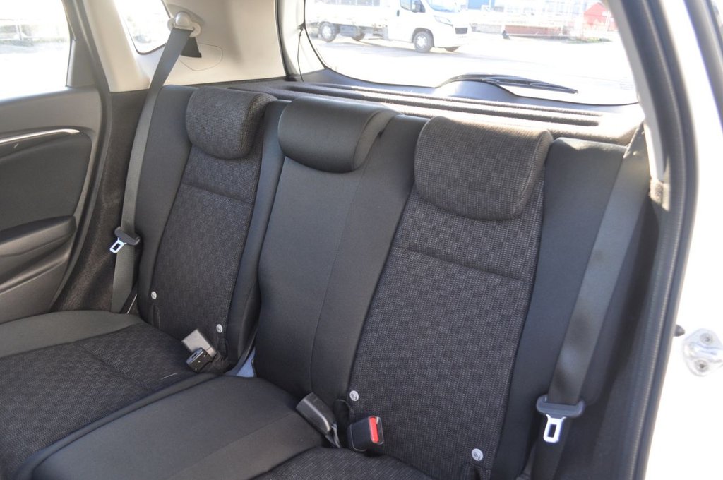 Used Honda Jazz 2017 for sale - 77048863: Photo 12