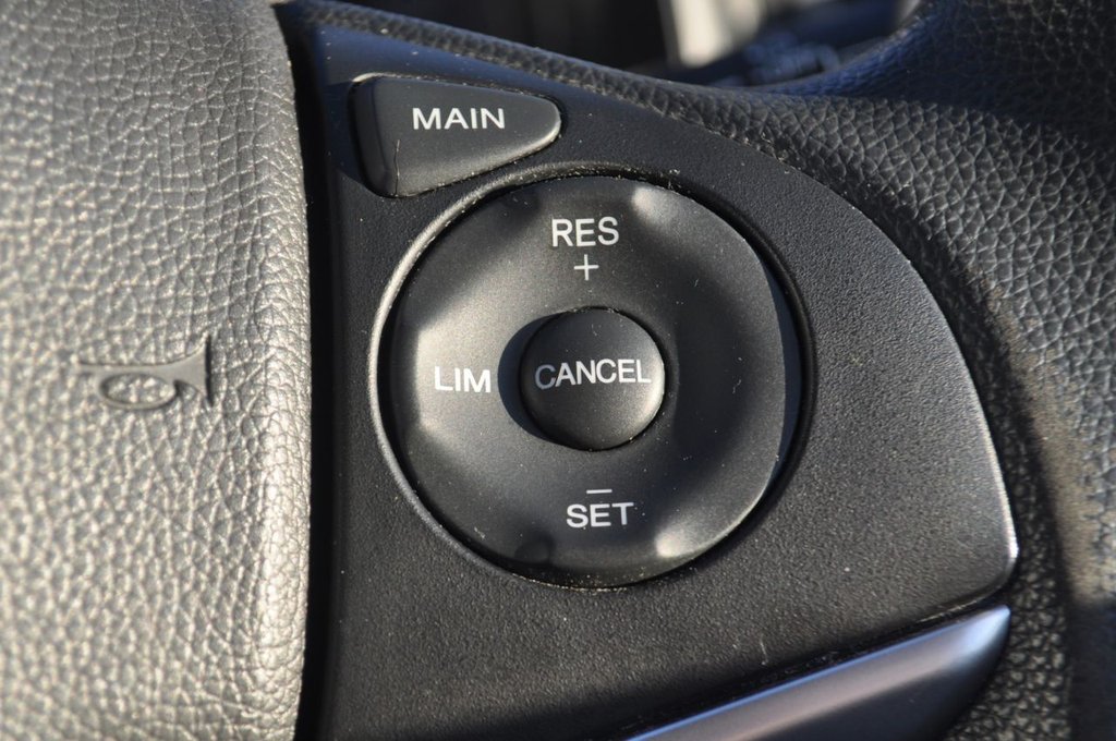 Used Honda Jazz 2017 for sale - 77048863: Photo 22