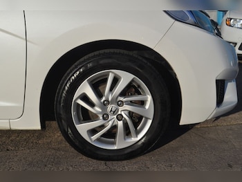 Used Honda Jazz 2017 for sale - 77048863: Photo