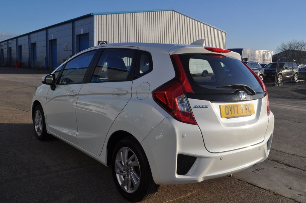 Used Honda Jazz 2017 for sale - 77048863: Photo 7