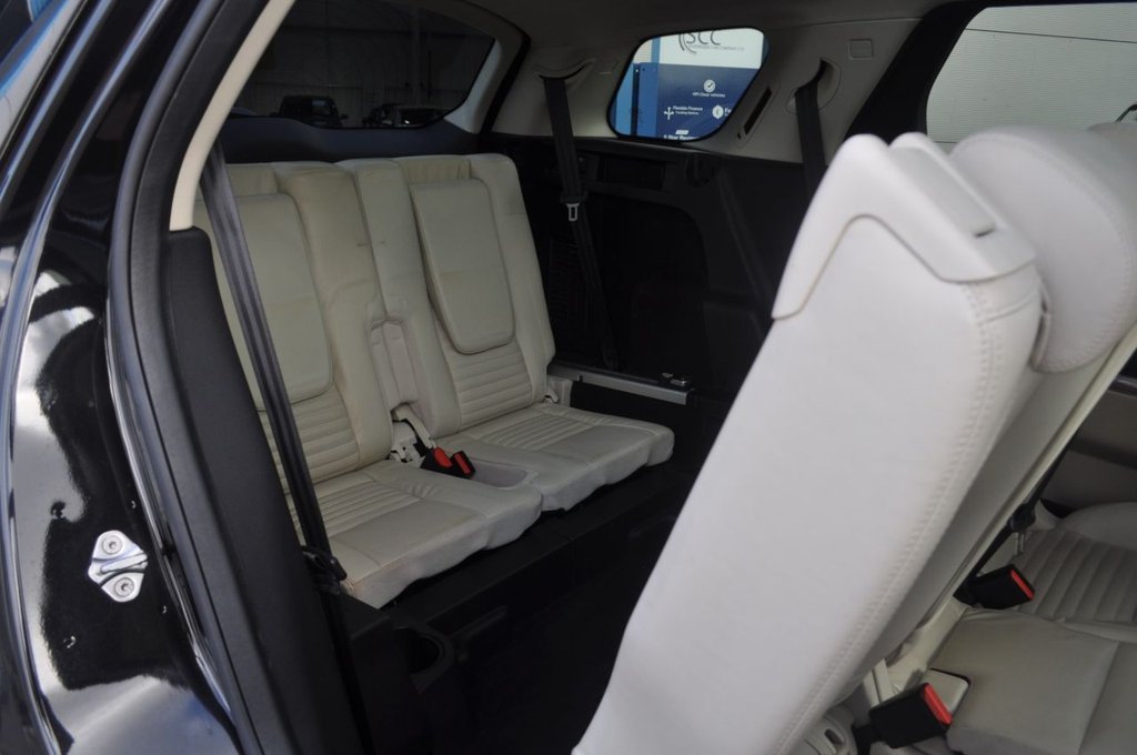 Used Land Rover Discovery Sport 2016 for sale - 76118499: Photo 15