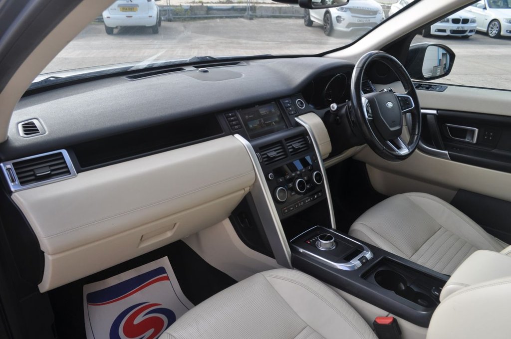 Used Land Rover Discovery Sport 2016 for sale - 76118499: Photo 24