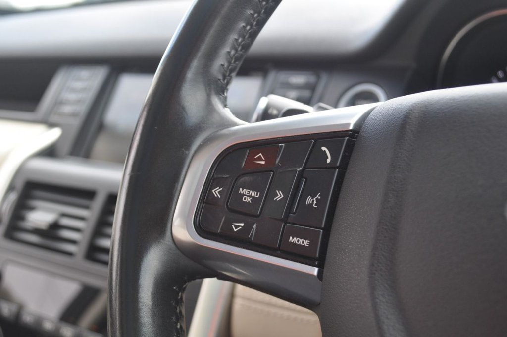 Used Land Rover Discovery Sport 2016 for sale - 76118499: Photo 43