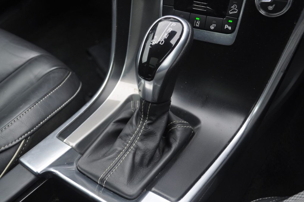 Used Volvo XC60 2014 for sale - 77408716: Photo 11