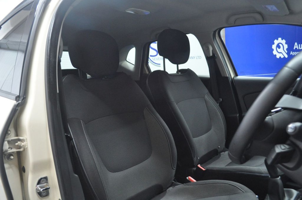 Used Renault Captur 2015 for sale - 77064935: Photo 13