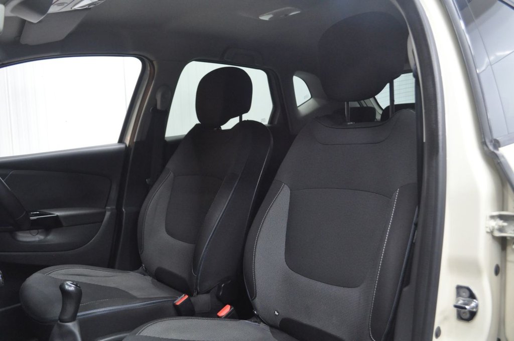 Used Renault Captur 2015 for sale - 77064935: Photo 21