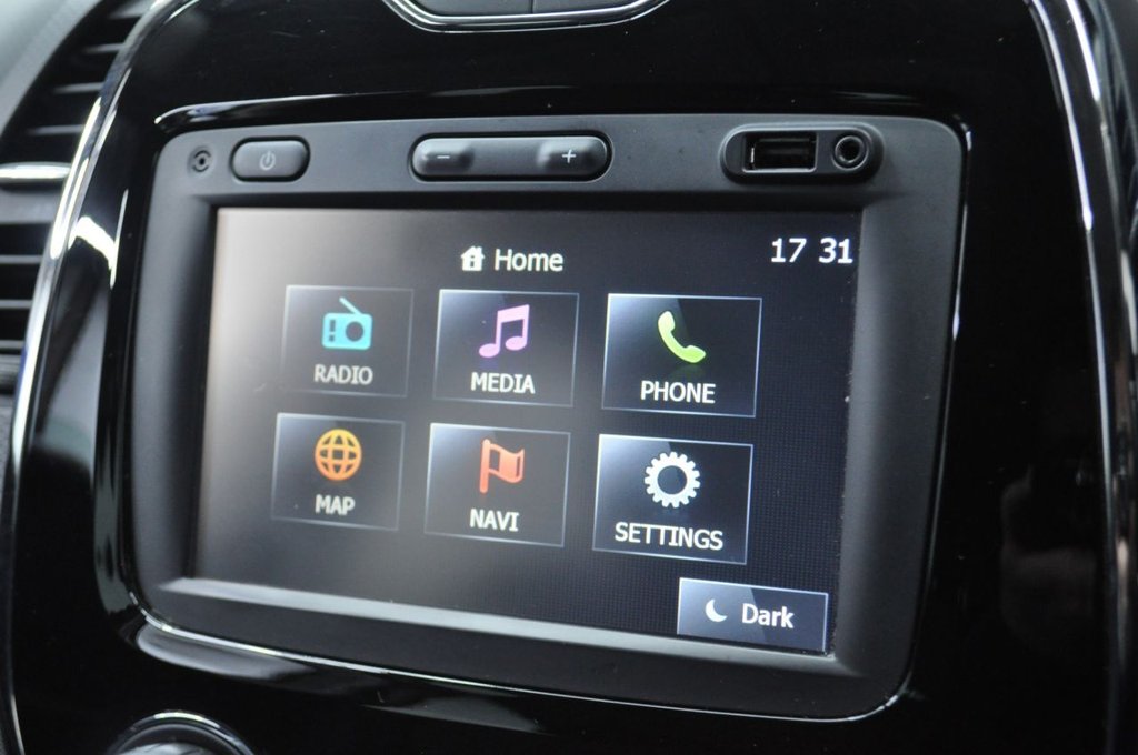 Used Renault Captur 2015 for sale - 77064935: Photo 31