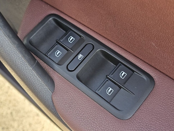 Used Skoda Yeti 2014 for sale - 76132216: Photo 38