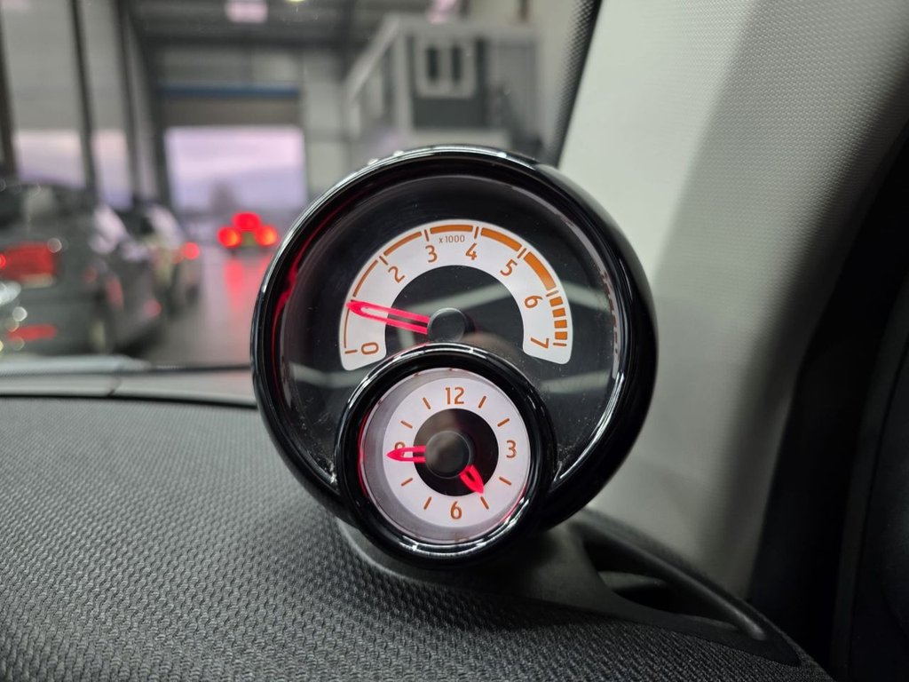 Used smart fortwo 2016 for sale - 77211897: Photo 27