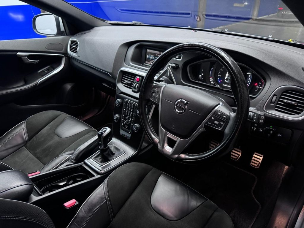 Used Volvo V40 2017 for sale - 76900391: Photo 15