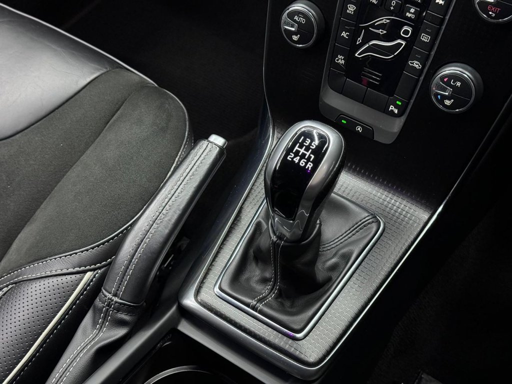 Used Volvo V40 2017 for sale - 76900391: Photo 27