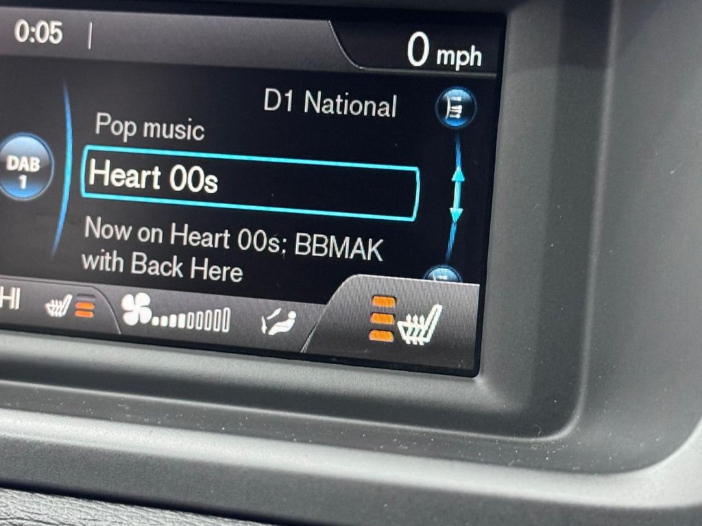 Used Volvo V40 2017 for sale - 76900391: Photo 29