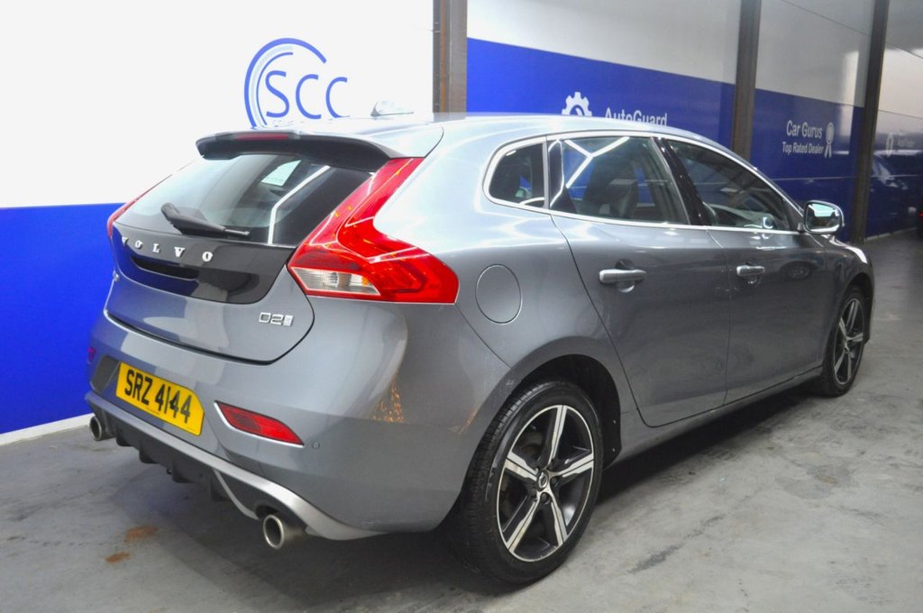Used Volvo V40 2017 for sale - 76900391: Photo 8