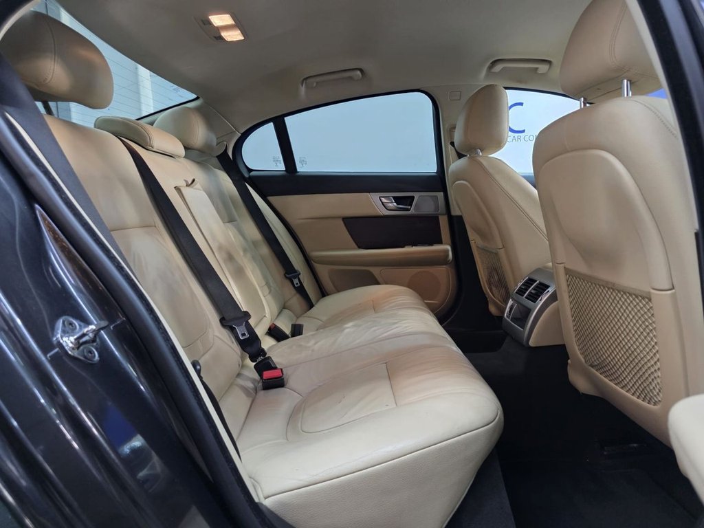 Used Jaguar XF 2012 for sale - 76934719: Photo 15