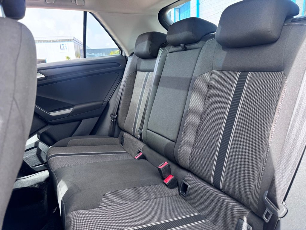 Used Volkswagen T-Roc 2018 for sale - 75937021: Photo 21