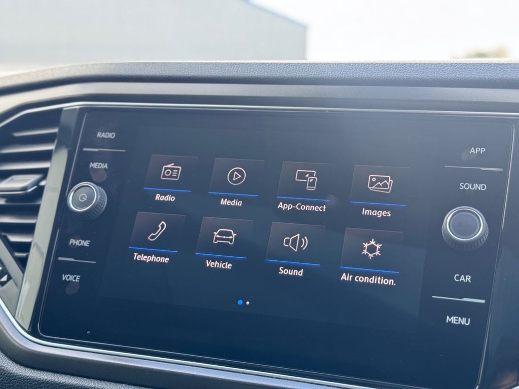 Used Volkswagen T-Roc 2018 for sale - 75937021: Photo 28