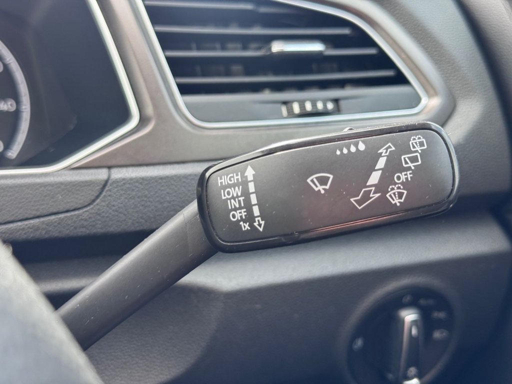 Used Volkswagen T-Roc 2018 for sale - 75937021: Photo 40