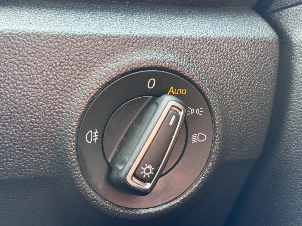 Used Volkswagen T-Roc 2018 for sale - 75937021: Photo 45