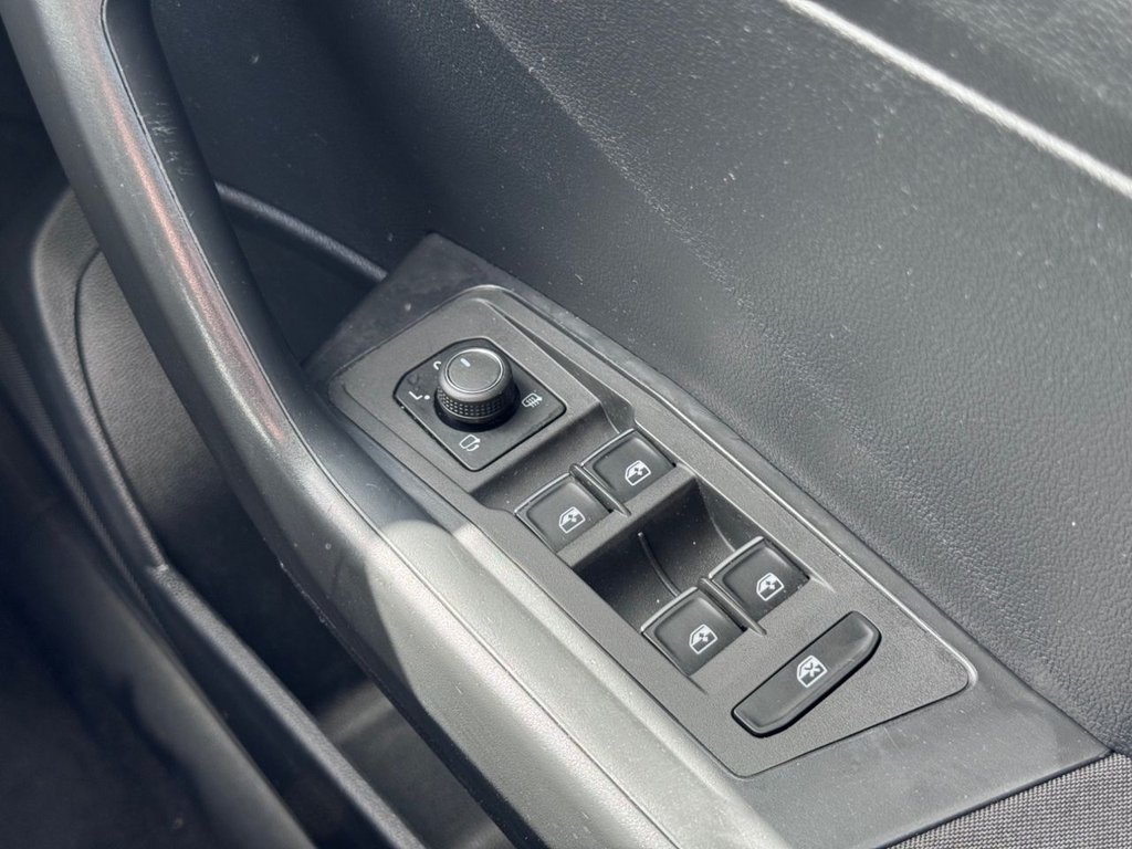 Used Volkswagen T-Roc 2018 for sale - 75937021: Photo 47