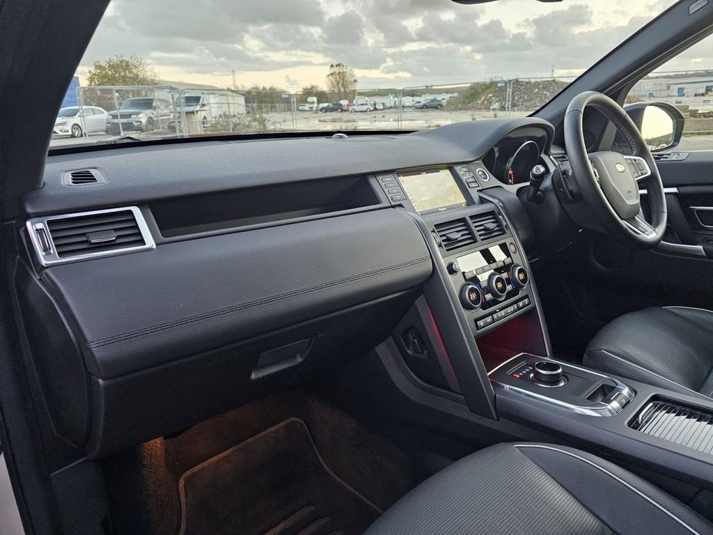 Used Land Rover Discovery Sport 2019 for sale - 76406298: Photo 21