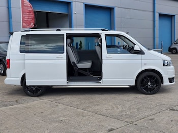 Used Volkswagen Transporter Shuttle 2013 for sale - 79358749: Photo