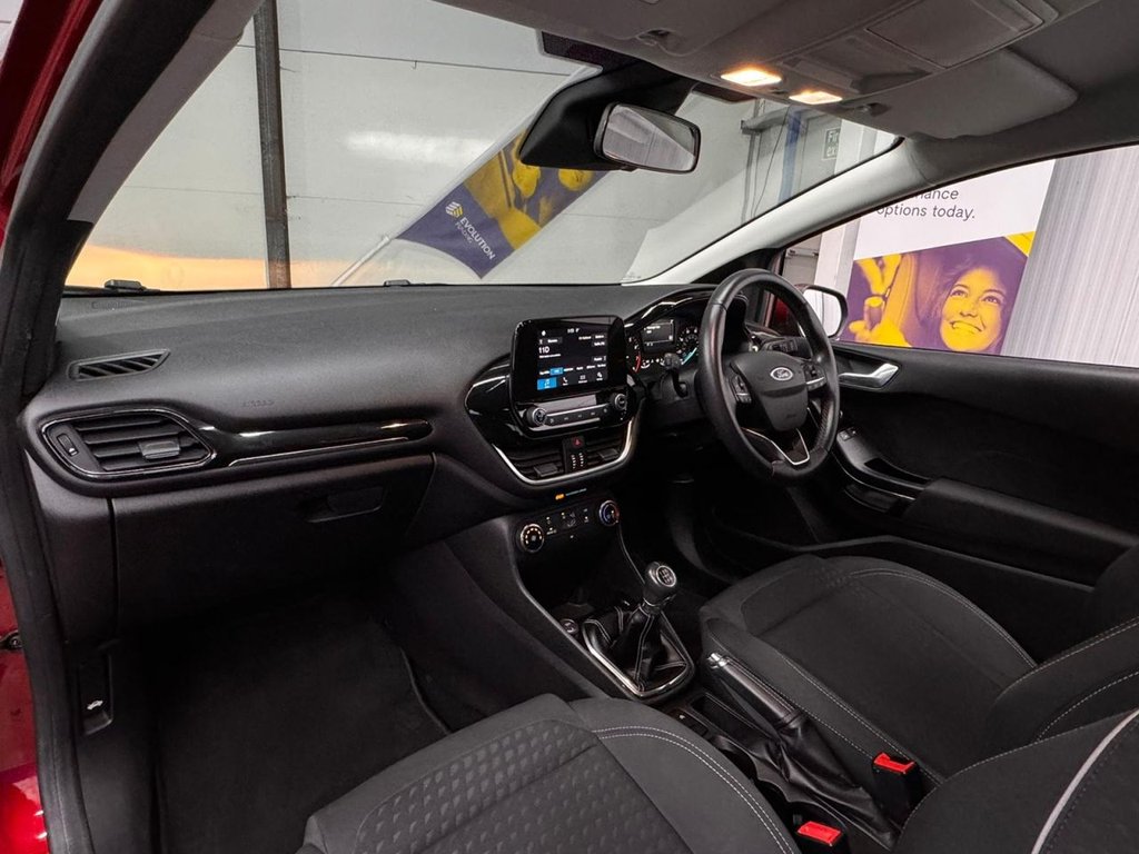 Used Ford Fiesta 2017 for sale - 77088888: Photo 17