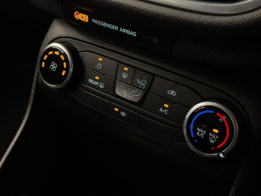 Used Ford Fiesta 2017 for sale - 77088888: Photo 22