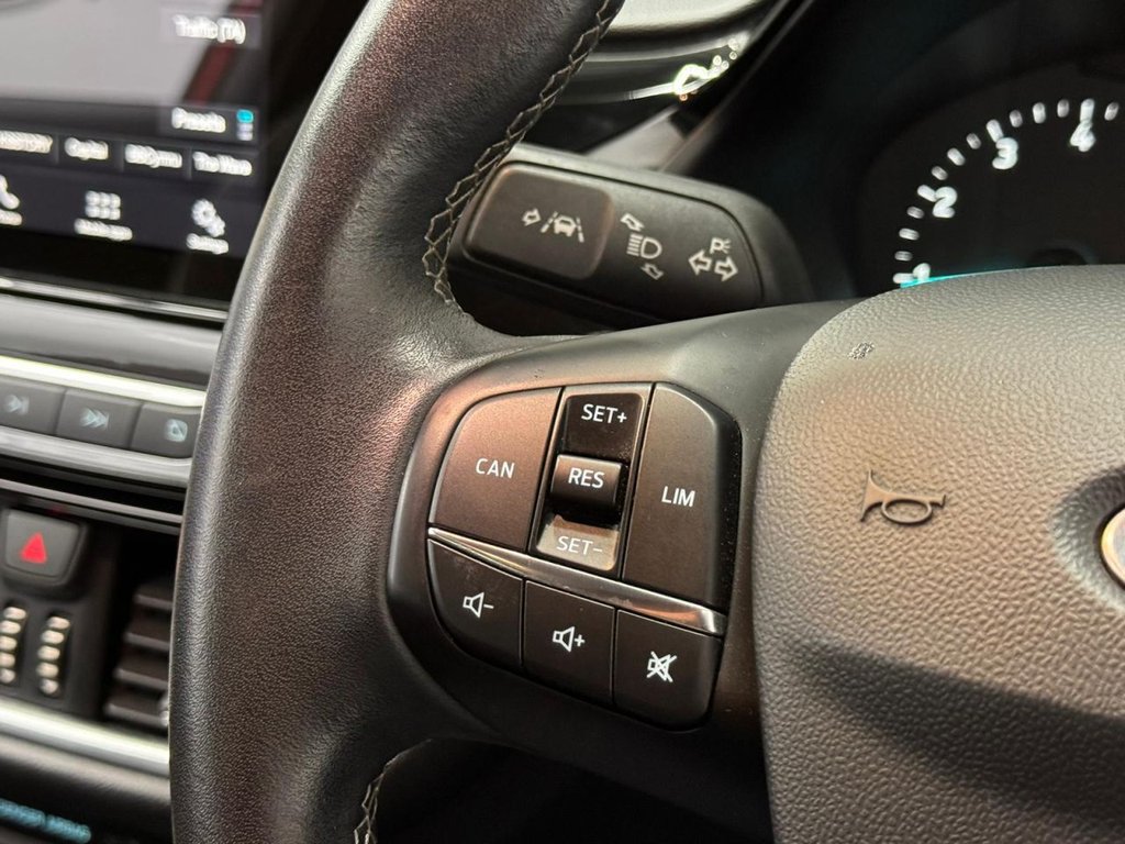 Used Ford Fiesta 2017 for sale - 77088888: Photo 28