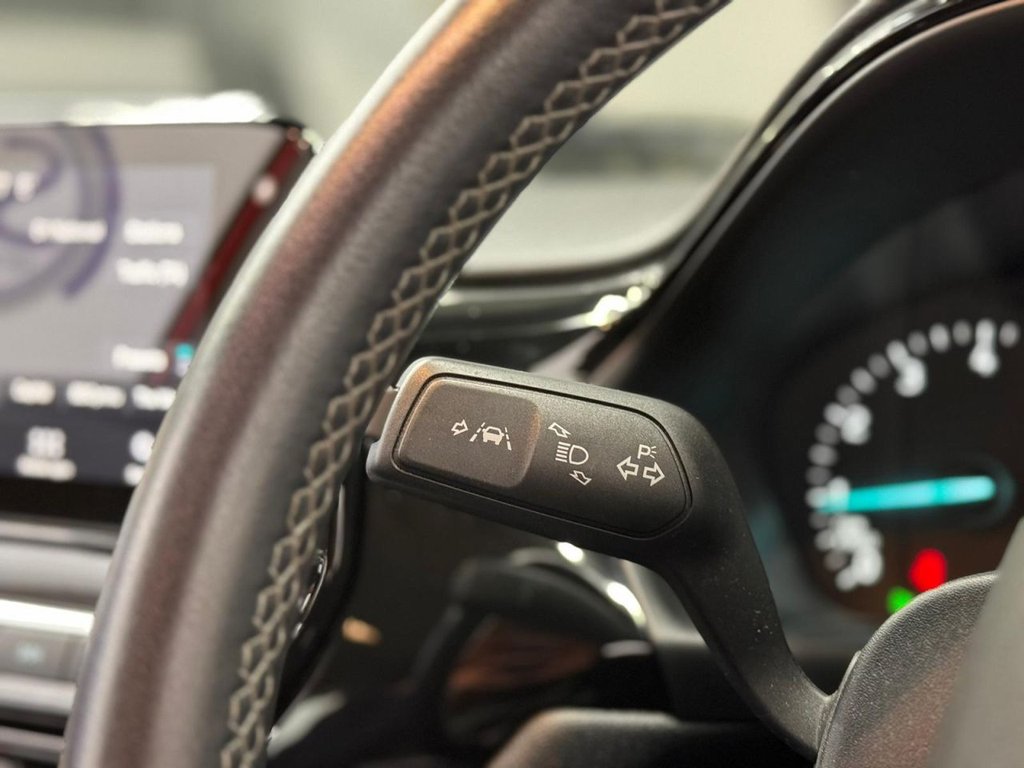 Used Ford Fiesta 2017 for sale - 77088888: Photo 30