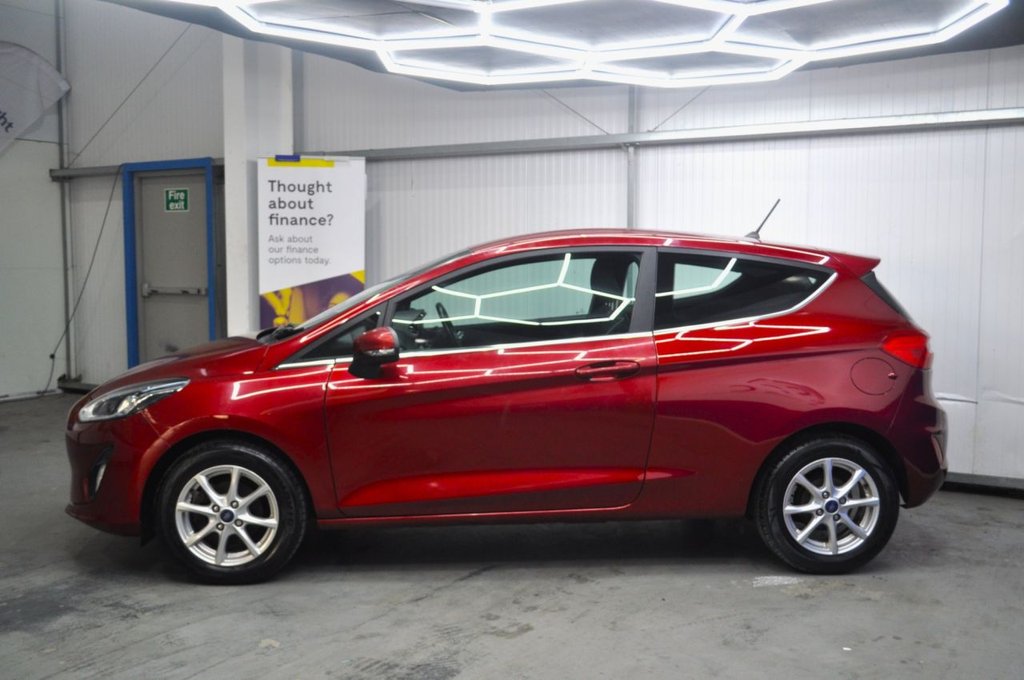 Used Ford Fiesta 2017 for sale - 77088888: Photo 7