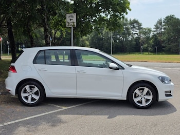 Used Volkswagen Golf 2016 for sale - 79288587: Photo