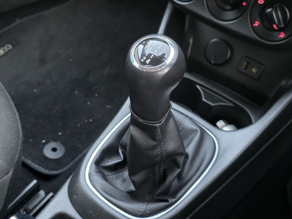 Used Vauxhall Corsa 2015 for sale - 78049575: Photo 16