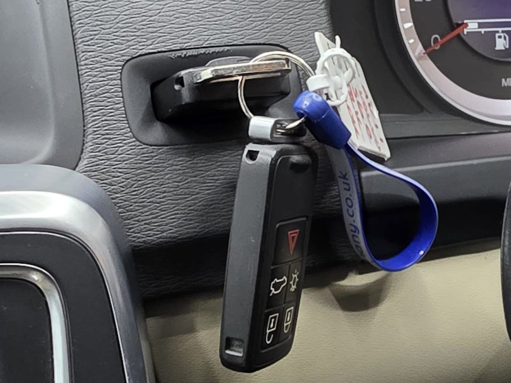 Used Volvo S60 2011 for sale - 76999224: Photo 45