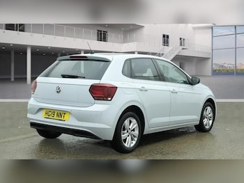 Used Volkswagen Polo 2019 for sale - 77792479: Photo