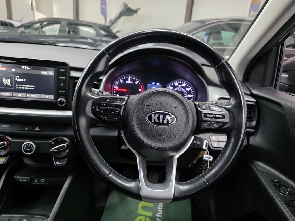 Used Kia Stonic 2018 for sale - 77959815: Photo 19