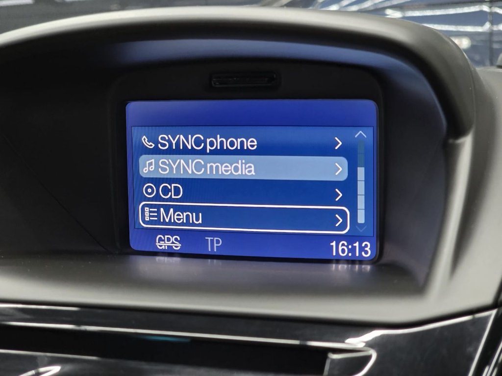 Used Ford Fiesta 2016 for sale - 77666896: Photo 38