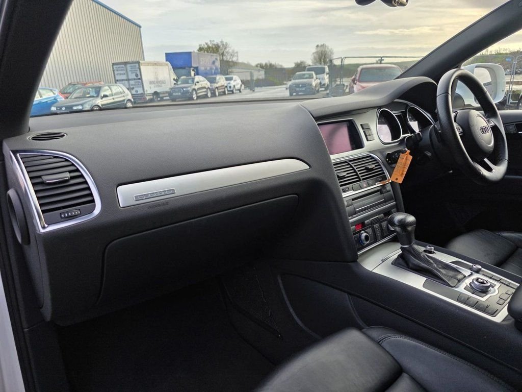 Used Audi Q7 2013 for sale - 77096680: Photo 30