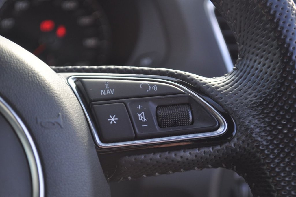 Used Audi Q3 2013 for sale - 76520702: Photo 38