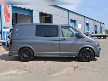Used Volkswagen Transporter 2021 for sale - 78401558: Photo