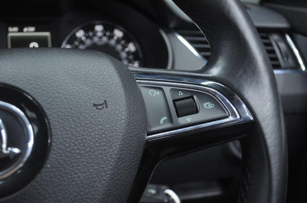 Used Skoda Octavia 2013 for sale - 76546520: Photo 30