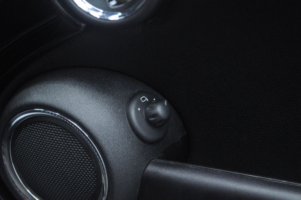 Used MINI Hatch 2012 for sale - 76547148: Photo 32