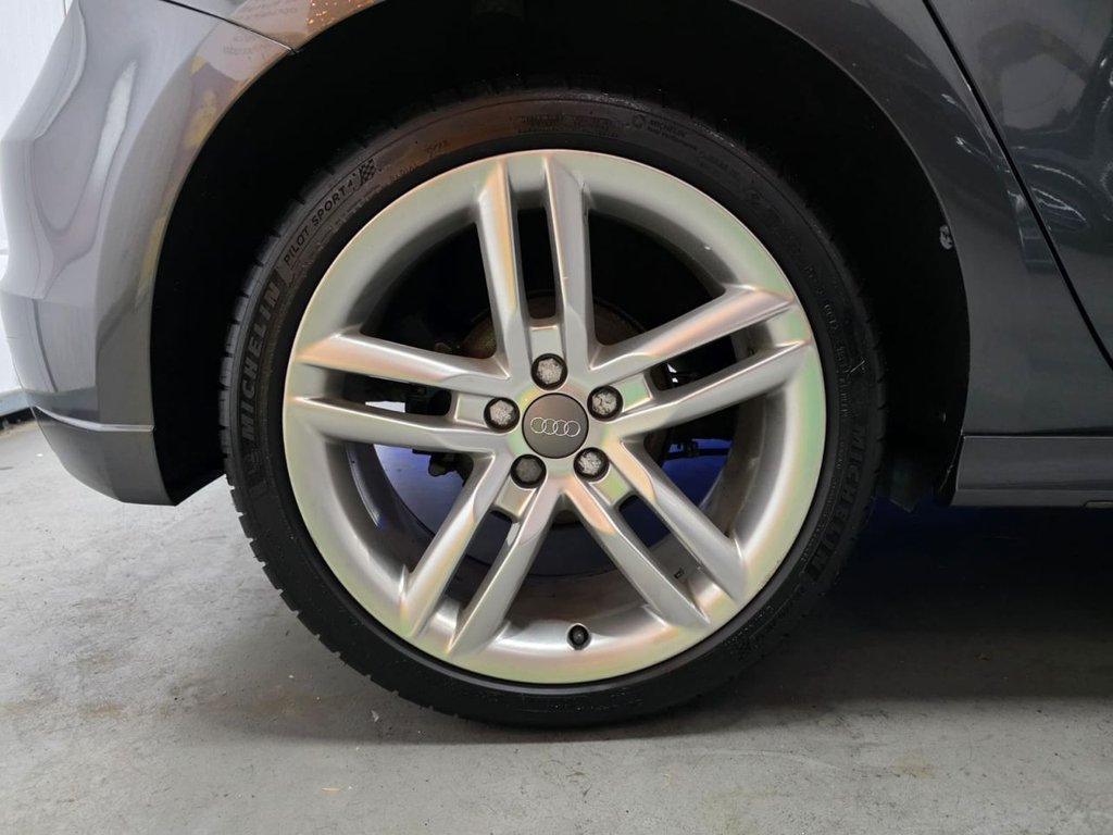 Used Audi A1 2012 for sale - 76768223: Photo 15