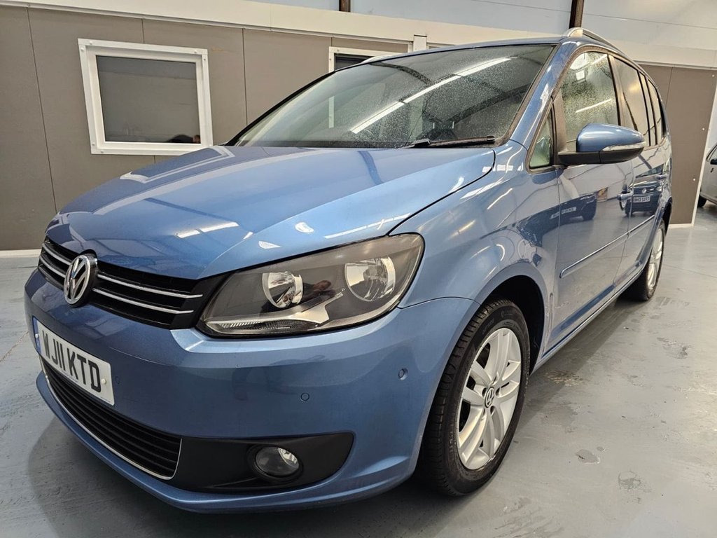 Used Volkswagen Touran 2011 for sale - 75985842: Photo 10